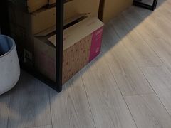 -天空之镜眼镜店蔡司依视路配镜授权零售店(望京颐堤港店)