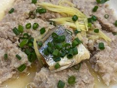 梅香咸鱼蒸肉饼-明记港式烧腊茶餐厅(下沙店)