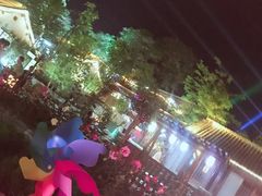 -百里峡七彩艺术小镇