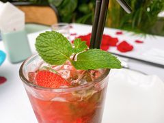 草莓莫吉托-梧桐