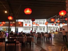 -Lanterns Vietnamese Restaurant
