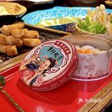 里边是红糖 珍珠麻薯 外边裹了一层黄豆粉