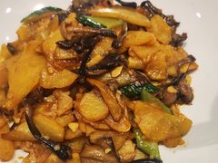 -那家老院子东北菜·饺子·小鸡炖蘑菇(艳华街店)