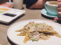 松露酱炒笋尖-小大董·烤鸭(凤凰汇店)