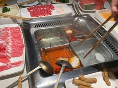 -海底捞火锅鲜切牛肉主题店(长寿路店)