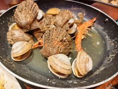 -蚝堡海鲜·威海菜·海肠捞饭·烧烤·亚洲吃蚝公司(幸福门店)