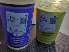 -瑞幸咖啡(Lab·前海壹方汇负一楼店)