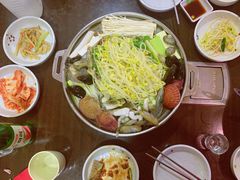 正宗活八带火锅-金明子八带鱼馆(正宗韩国连锁店)