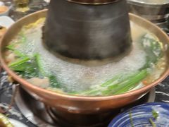 -楼外楼大刀肉传统火锅居(繁荣路店)