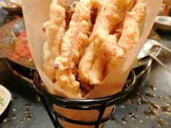 -茅草房·河畔园林火锅