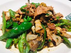 -费大厨辣椒炒肉(万家丽一店)