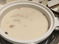 -煲大王猪肚鸡·椰子鸡火锅(红谷滩万达店)