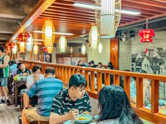-裕兴记•蟹黄面馆(人民广场店)