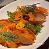 这个假期总要来体验一下林峯的餐厅吧💕