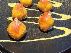 -MONICH牛排融合餐厅(和义大道购物中心店)