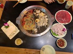 -大龙辣火锅·龙虾·烧烤(湖滨新天地店)