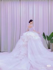 -Lady  Jane高端婚纱礼服馆