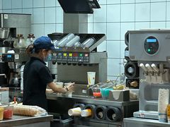 -麦当劳(中山公园龙之梦店)