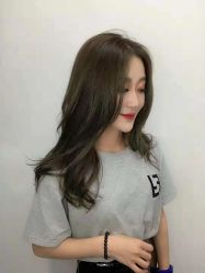点击看大图 -COMO SALON 烫染可茉发型