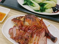 烧鹅叉烧双拼饭-齿留香