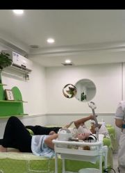 -苗医生专业祛痘·皮肤管理