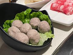 -海底捞火锅鲜切牛肉主题店(长寿路店)