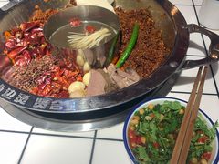 底料-贤合庄卤味火锅(时代广场店)