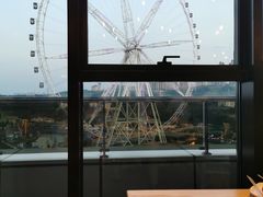 靠窗位-华侨城嘉途酒店·屋顶阳光餐厅