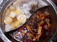 牛骨鸳鸯锅-幸运牛汕头小黄牛牛肉火锅(梅林店)