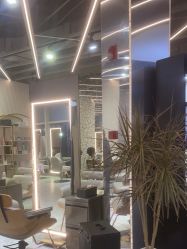 -PE SALON 