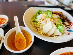 特色捞檬-大头虾越式风味餐厅(光明广场店)