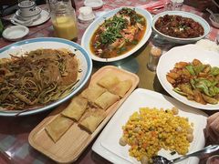 -那家老院子东北菜·饺子·小鸡炖蘑菇(艳华街店)