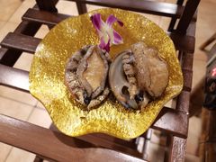 10头鲍鱼-尚竹阁冬瓜盅·18年地标美食(平洲店)