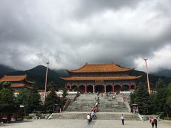 -三塔倒影公园