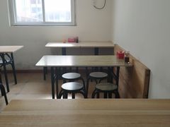 -赵家牛肉砂锅(台西三路店)