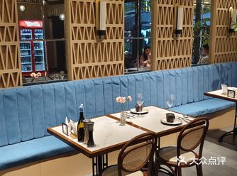 南门速速打卡的餐酒吧！