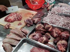 -标记美食新鲜猪杂(兴南大道店)