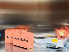 -Acne Studios(芮欧百货店)