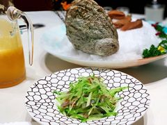 鲜榨橙汁-蝶园·装修中(BFC外滩金融中心店)