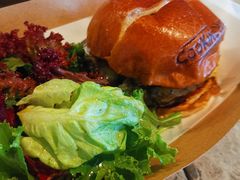 鹅肝牛肉汉堡-Cooking Man(中懋天地店)