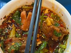 -牛华周记麻辣烫起源店