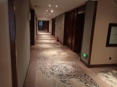 -弘安丽水温泉酒店