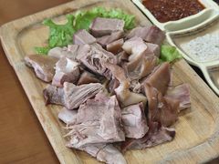 刀切狗肉-老朴饭店(邮政街总店)