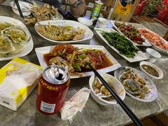 -四川小胡子海鲜(丁村万人海鲜广场店)