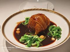 菜包狮子头经典招牌-食廬(虹桥南丰城店)