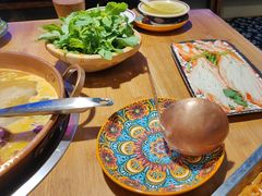 -洱火云南酸菜牛肉火锅(石景山当代商城店)