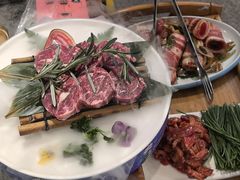 -佟爷·老北京炙子烤肉(动物园店)