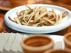 -亮欢寨酸汤鱼(沙冲路店)