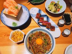 三文鱼厚切-TORO MaKi 寿司·日料(华创店)