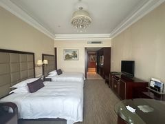 -曲江惠宾苑宾馆(大雁塔大唐不夜城店)